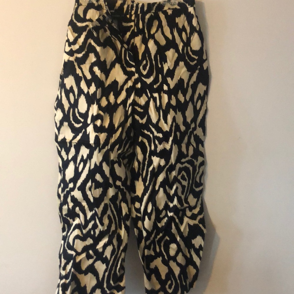 Zebra striped Capri